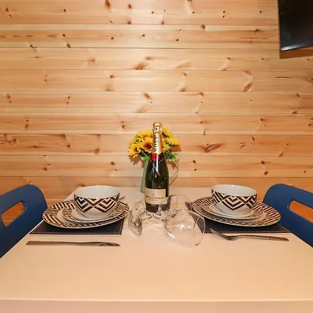 The Shearer - Crossgate Luxury Glamping Holiday home Penrith